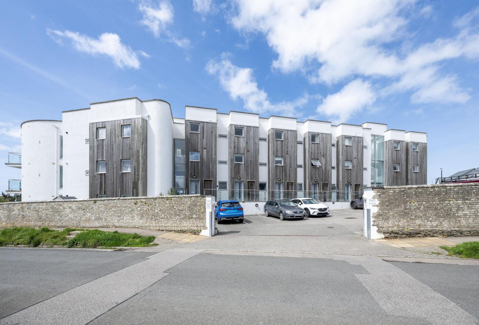 Number 2 In Lusty Glaze, Newquay Villa New Quay Buitenkant foto